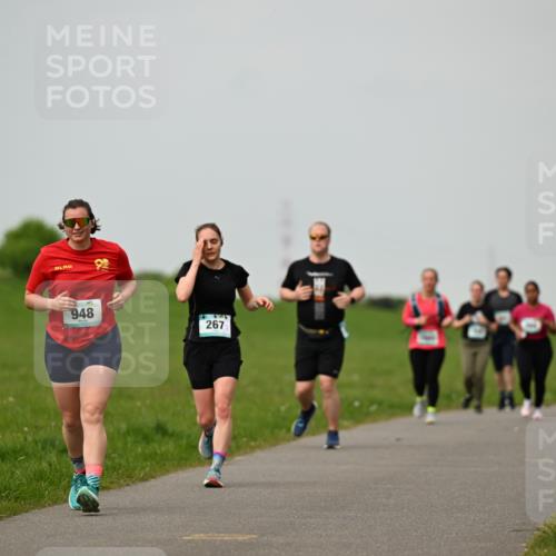 10.05.2026 - 8. Wedeler Halbmarathon Dr. Thomas Lammeyer http://msf.ph/oto/9701910 10.05.2026 11:45:33 Laufen 948, 267 meine-sportfotos.de