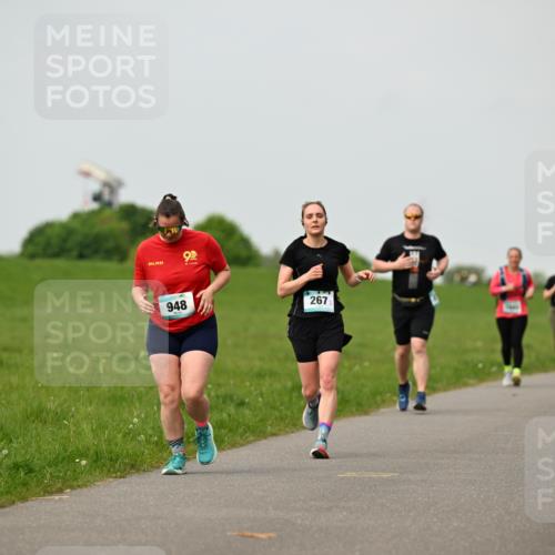 10.05.2026 - 8. Wedeler Halbmarathon Dr. Thomas Lammeyer http://msf.ph/oto/9701915 10.05.2026 11:45:34 Laufen 948, 267 meine-sportfotos.de