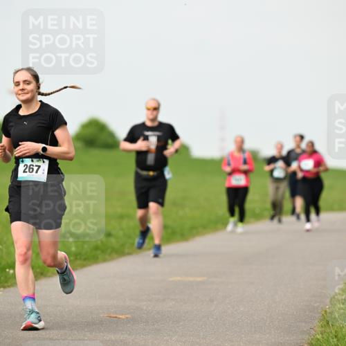 10.05.2026 - 8. Wedeler Halbmarathon Dr. Thomas Lammeyer http://msf.ph/oto/9701933 10.05.2026 11:45:37 Laufen 267 meine-sportfotos.de