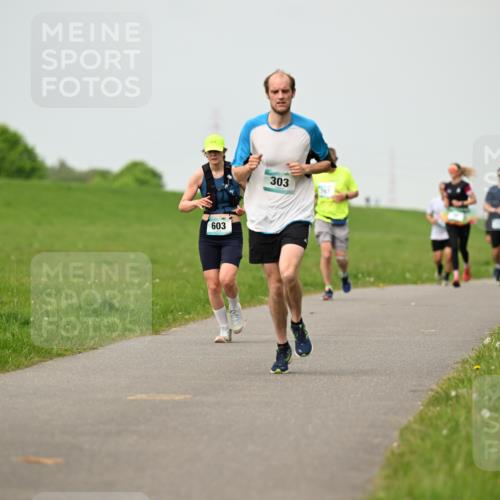 10.05.2026 - 8. Wedeler Halbmarathon Dr. Thomas Lammeyer http://msf.ph/oto/9702054 10.05.2026 11:45:57 Laufen 603, 303 meine-sportfotos.de