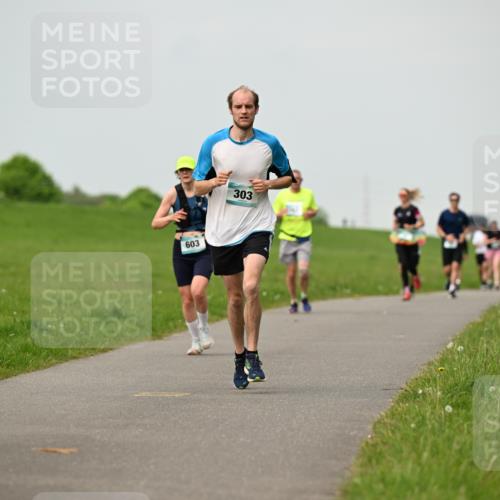 10.05.2026 - 8. Wedeler Halbmarathon Dr. Thomas Lammeyer http://msf.ph/oto/9702055 10.05.2026 11:45:58 Laufen 603, 303 meine-sportfotos.de