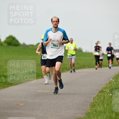10.05.2026 - 8. Wedeler Halbmarathon Dr. Thomas Lammeyer http://msf.ph/oto/9702060 10.05.2026 11:45:58 Laufen 603, 303 meine-sportfotos.de