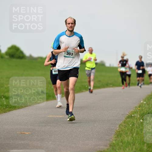 10.05.2026 - 8. Wedeler Halbmarathon Dr. Thomas Lammeyer http://msf.ph/oto/9702061 10.05.2026 11:45:58 Laufen 603, 303 meine-sportfotos.de