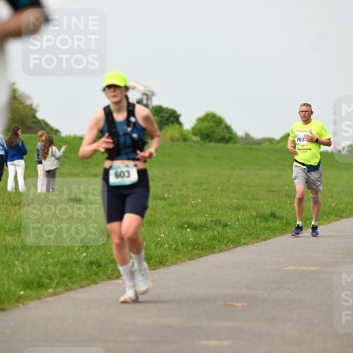 10.05.2026 - 8. Wedeler Halbmarathon Dr. Thomas Lammeyer http://msf.ph/oto/9702084 10.05.2026 11:46:02 Laufen 603, 767 meine-sportfotos.de