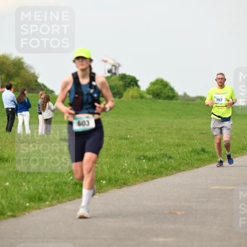 10.05.2026 - 8. Wedeler Halbmarathon Dr. Thomas Lammeyer http://msf.ph/oto/9702085 10.05.2026 11:46:02 Laufen 603, 767 meine-sportfotos.de