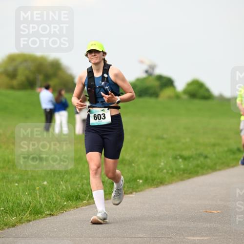10.05.2026 - 8. Wedeler Halbmarathon Dr. Thomas Lammeyer http://msf.ph/oto/9702089 10.05.2026 11:46:03 Laufen 603 meine-sportfotos.de