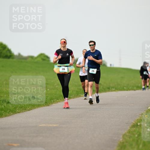10.05.2026 - 8. Wedeler Halbmarathon Dr. Thomas Lammeyer http://msf.ph/oto/9702104 10.05.2026 11:46:06 Laufen 767 meine-sportfotos.de
