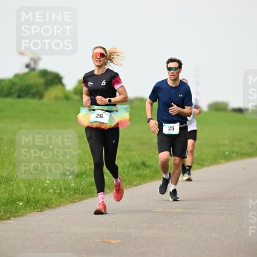10.05.2026 - 8. Wedeler Halbmarathon Dr. Thomas Lammeyer http://msf.ph/oto/9702128 10.05.2026 11:46:09 Laufen  meine-sportfotos.de