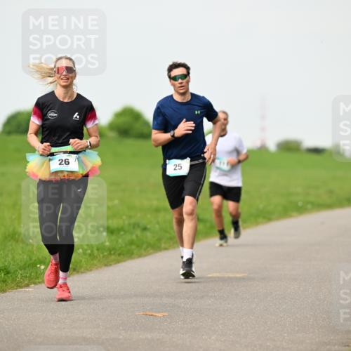 10.05.2026 - 8. Wedeler Halbmarathon Dr. Thomas Lammeyer http://msf.ph/oto/9702137 10.05.2026 11:46:11 Laufen  meine-sportfotos.de