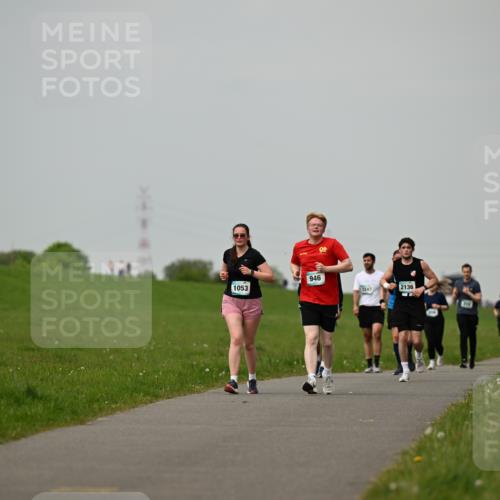 10.05.2026 - 8. Wedeler Halbmarathon Dr. Thomas Lammeyer http://msf.ph/oto/9702159 10.05.2026 11:46:18 Laufen 946, 2136, 1053, 1247 meine-sportfotos.de