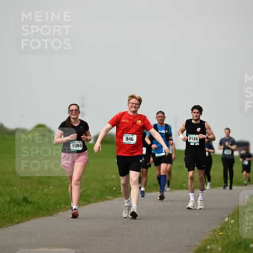 10.05.2026 - 8. Wedeler Halbmarathon Dr. Thomas Lammeyer http://msf.ph/oto/9702184 10.05.2026 11:46:24 Laufen 1053, 946, 2136 meine-sportfotos.de