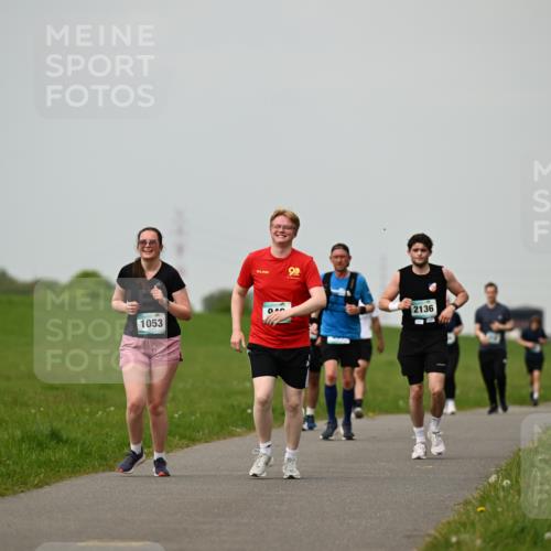 10.05.2026 - 8. Wedeler Halbmarathon Dr. Thomas Lammeyer http://msf.ph/oto/9702186 10.05.2026 11:46:24 Laufen 2136, 1053 meine-sportfotos.de