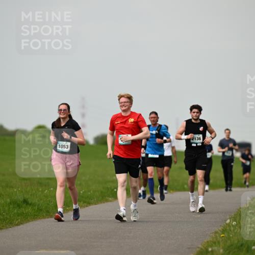 10.05.2026 - 8. Wedeler Halbmarathon Dr. Thomas Lammeyer http://msf.ph/oto/9702187 10.05.2026 11:46:24 Laufen 1053, 2136 meine-sportfotos.de