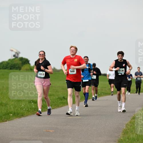 10.05.2026 - 8. Wedeler Halbmarathon Dr. Thomas Lammeyer http://msf.ph/oto/9702209 10.05.2026 11:46:28 Laufen 1053, 946, 2136 meine-sportfotos.de