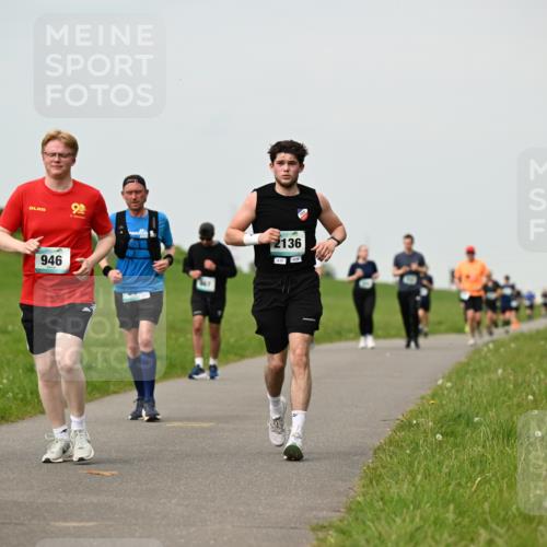 10.05.2026 - 8. Wedeler Halbmarathon Dr. Thomas Lammeyer http://msf.ph/oto/9702224 10.05.2026 11:46:31 Laufen 1053, 946, 2136 meine-sportfotos.de