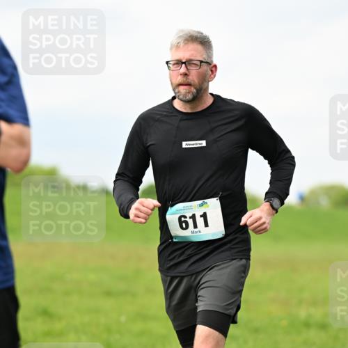 10.05.2026 - 8. Wedeler Halbmarathon Dr. Thomas Lammeyer http://msf.ph/oto/9702343 10.05.2026 11:47:01 Laufen 611 meine-sportfotos.de