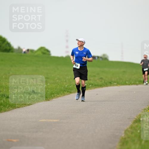 10.05.2026 - 8. Wedeler Halbmarathon Dr. Thomas Lammeyer http://msf.ph/oto/9702357 10.05.2026 11:47:08 Laufen 523 meine-sportfotos.de