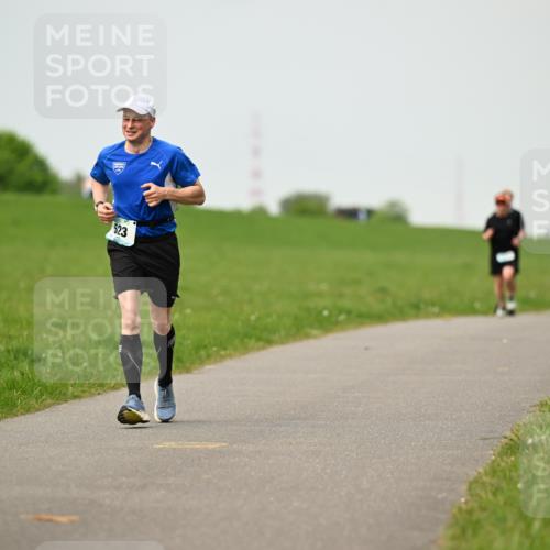 10.05.2026 - 8. Wedeler Halbmarathon Dr. Thomas Lammeyer http://msf.ph/oto/9702380 10.05.2026 11:47:11 Laufen 523 meine-sportfotos.de