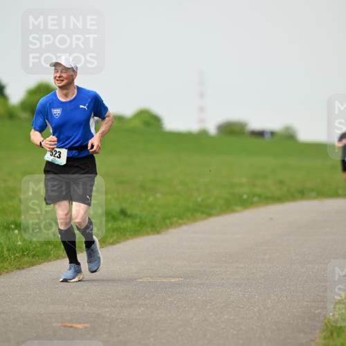 10.05.2026 - 8. Wedeler Halbmarathon Dr. Thomas Lammeyer http://msf.ph/oto/9702386 10.05.2026 11:47:12 Laufen 523 meine-sportfotos.de