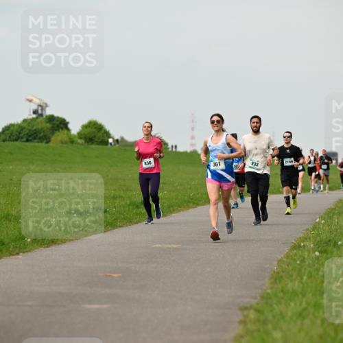 10.05.2026 - 8. Wedeler Halbmarathon Dr. Thomas Lammeyer http://msf.ph/oto/9702441 10.05.2026 11:47:31 Laufen 836, 361, 232, 2159 meine-sportfotos.de