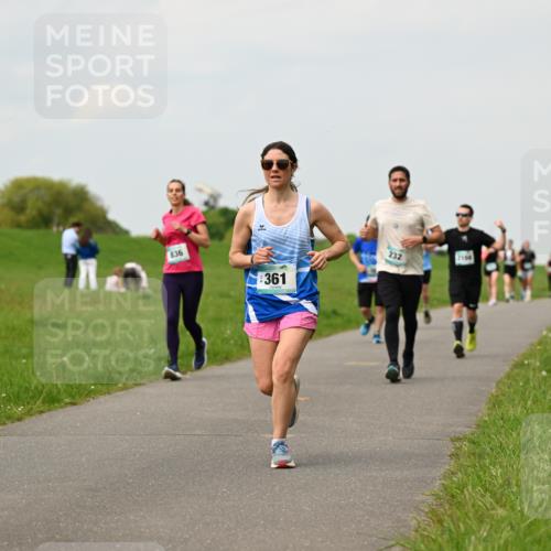 10.05.2026 - 8. Wedeler Halbmarathon Dr. Thomas Lammeyer http://msf.ph/oto/9702466 10.05.2026 11:47:35 Laufen 836, 361, 232 meine-sportfotos.de