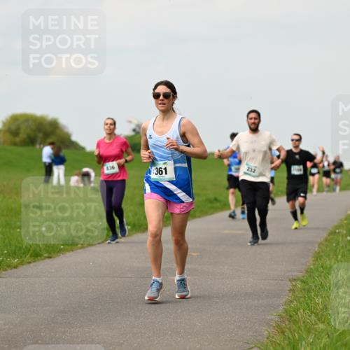 10.05.2026 - 8. Wedeler Halbmarathon Dr. Thomas Lammeyer http://msf.ph/oto/9702467 10.05.2026 11:47:35 Laufen 836, 361, 232 meine-sportfotos.de