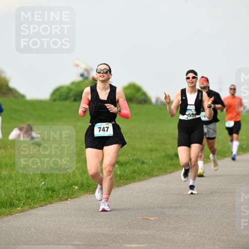 10.05.2026 - 8. Wedeler Halbmarathon Dr. Thomas Lammeyer http://msf.ph/oto/9702534 10.05.2026 11:47:46 Laufen 536, 747 meine-sportfotos.de