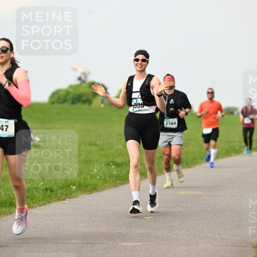 10.05.2026 - 8. Wedeler Halbmarathon Dr. Thomas Lammeyer http://msf.ph/oto/9702542 10.05.2026 11:47:48 Laufen 747, 538, 2164 meine-sportfotos.de