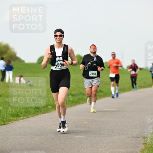 10.05.2026 - 8. Wedeler Halbmarathon Dr. Thomas Lammeyer http://msf.ph/oto/9702548 10.05.2026 11:47:49 Laufen 2164 meine-sportfotos.de