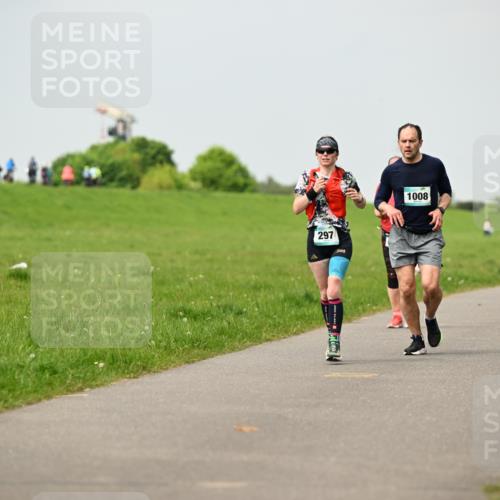 10.05.2026 - 8. Wedeler Halbmarathon Dr. Thomas Lammeyer http://msf.ph/oto/9702668 10.05.2026 11:48:17 Laufen 297, 1008 meine-sportfotos.de