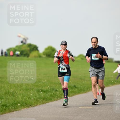 10.05.2026 - 8. Wedeler Halbmarathon Dr. Thomas Lammeyer http://msf.ph/oto/9702671 10.05.2026 11:48:18 Laufen 297, 100 meine-sportfotos.de