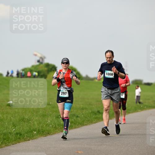 10.05.2026 - 8. Wedeler Halbmarathon Dr. Thomas Lammeyer http://msf.ph/oto/9702676 10.05.2026 11:48:18 Laufen 297, 1008, 513 meine-sportfotos.de