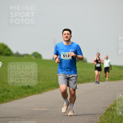 10.05.2026 - 8. Wedeler Halbmarathon Dr. Thomas Lammeyer http://msf.ph/oto/9702704 10.05.2026 11:48:25 Laufen 513 meine-sportfotos.de