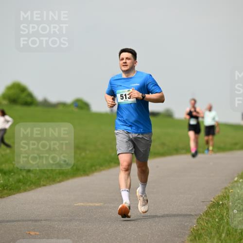 10.05.2026 - 8. Wedeler Halbmarathon Dr. Thomas Lammeyer http://msf.ph/oto/9702706 10.05.2026 11:48:25 Laufen 236, 513 meine-sportfotos.de
