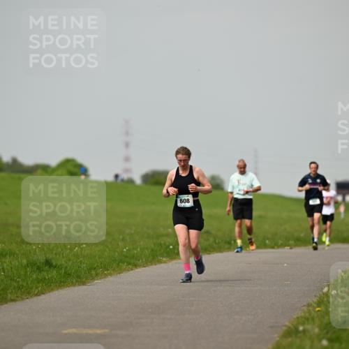 10.05.2026 - 8. Wedeler Halbmarathon Dr. Thomas Lammeyer http://msf.ph/oto/9702743 10.05.2026 11:48:31 Laufen 608 meine-sportfotos.de