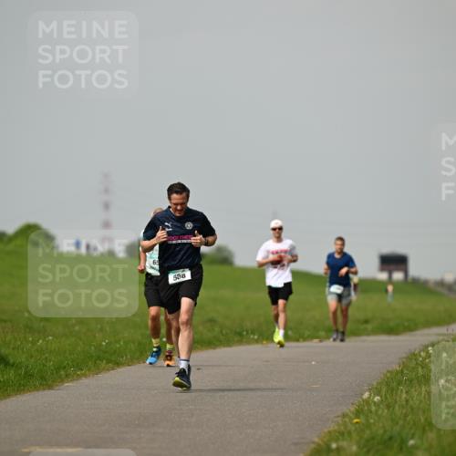 10.05.2026 - 8. Wedeler Halbmarathon Dr. Thomas Lammeyer http://msf.ph/oto/9702772 10.05.2026 11:48:40 Laufen 588 meine-sportfotos.de