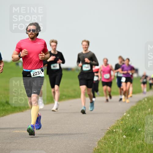 10.05.2026 - 8. Wedeler Halbmarathon Dr. Thomas Lammeyer http://msf.ph/oto/9702970 10.05.2026 11:49:31 Laufen 962, 2231 meine-sportfotos.de