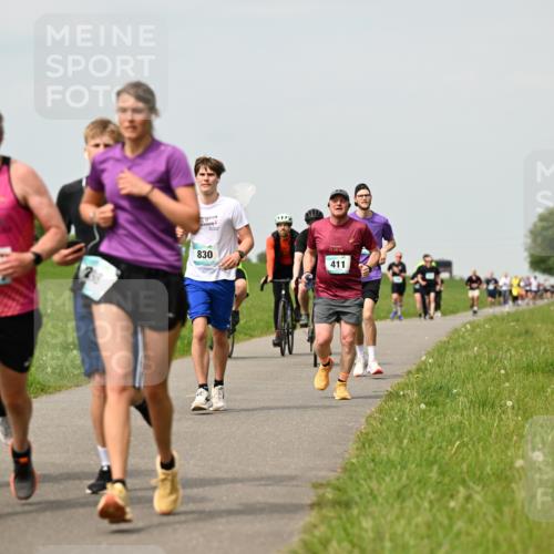 10.05.2026 - 8. Wedeler Halbmarathon Dr. Thomas Lammeyer http://msf.ph/oto/9703061 10.05.2026 11:49:44 Laufen 830, 452, 195, 411 meine-sportfotos.de