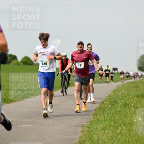 10.05.2026 - 8. Wedeler Halbmarathon Dr. Thomas Lammeyer http://msf.ph/oto/9703082 10.05.2026 11:49:46 Laufen 830, 195, 411, 233 meine-sportfotos.de