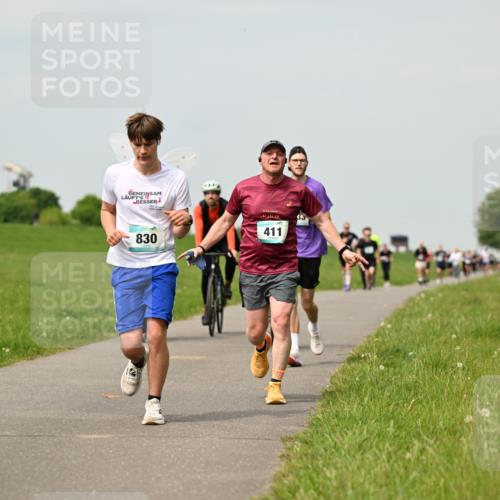 10.05.2026 - 8. Wedeler Halbmarathon Dr. Thomas Lammeyer http://msf.ph/oto/9703088 10.05.2026 11:49:46 Laufen 830, 195, 411 meine-sportfotos.de