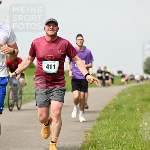 10.05.2026 - 8. Wedeler Halbmarathon Dr. Thomas Lammeyer http://msf.ph/oto/9703117 10.05.2026 11:49:48 Laufen 830, 195, 411 meine-sportfotos.de