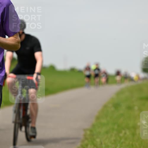 10.05.2026 - 8. Wedeler Halbmarathon Dr. Thomas Lammeyer http://msf.ph/oto/9703170 10.05.2026 11:49:52 Laufen 2233 meine-sportfotos.de