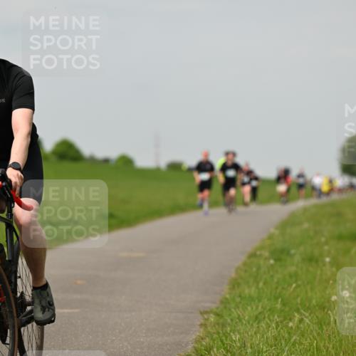 10.05.2026 - 8. Wedeler Halbmarathon Dr. Thomas Lammeyer http://msf.ph/oto/9703180 10.05.2026 11:49:52 Laufen  meine-sportfotos.de