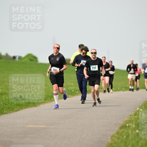 10.05.2026 - 8. Wedeler Halbmarathon Dr. Thomas Lammeyer http://msf.ph/oto/9703208 10.05.2026 11:49:57 Laufen 793, 737 meine-sportfotos.de