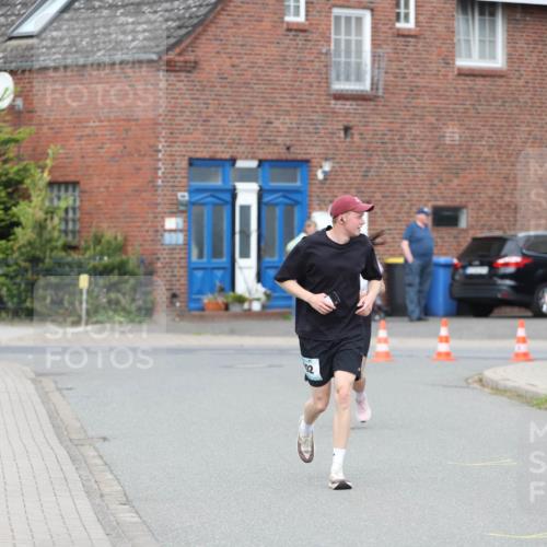 10.05.2026 - 8. Wedeler Halbmarathon Andreas Tolksdorf http://msf.ph/oto/9703216 10.05.2026 10:29:43 Laufen 02, 264 meine-sportfotos.de