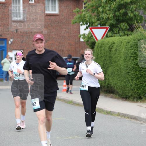 10.05.2026 - 8. Wedeler Halbmarathon Andreas Tolksdorf http://msf.ph/oto/9703233 10.05.2026 10:29:45 Laufen 964, 02, 264 meine-sportfotos.de