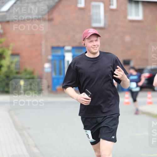 10.05.2026 - 8. Wedeler Halbmarathon Andreas Tolksdorf http://msf.ph/oto/9703239 10.05.2026 10:29:47 Laufen 264 meine-sportfotos.de