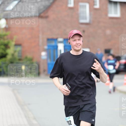 10.05.2026 - 8. Wedeler Halbmarathon Andreas Tolksdorf http://msf.ph/oto/9703243 10.05.2026 10:29:47 Laufen 02, 264 meine-sportfotos.de