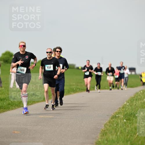 10.05.2026 - 8. Wedeler Halbmarathon Dr. Thomas Lammeyer http://msf.ph/oto/9703256 10.05.2026 11:50:00 Laufen 103, 737 meine-sportfotos.de