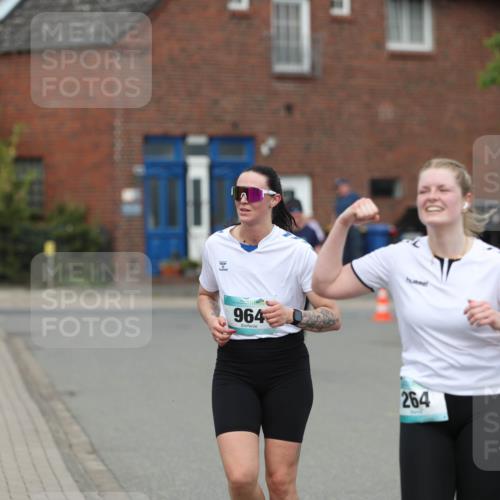 10.05.2026 - 8. Wedeler Halbmarathon Andreas Tolksdorf http://msf.ph/oto/9703260 10.05.2026 10:29:48 Laufen 964, 264 meine-sportfotos.de